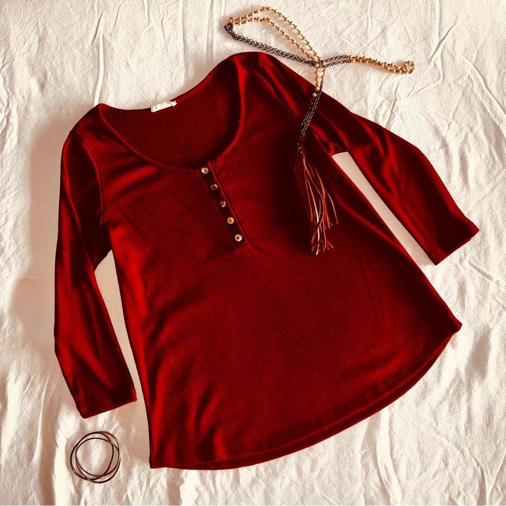 Button front knit long sleeve top